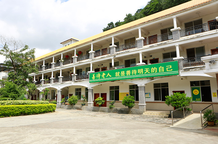 贺州市颐养休闲公寓