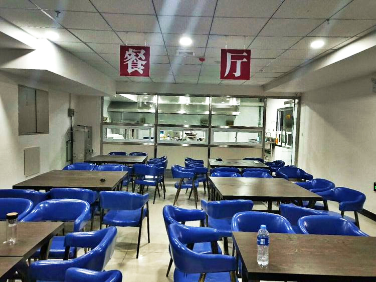平泉馨颜托养中心
