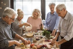 晚年乐活：社区养老服务的现状与未来