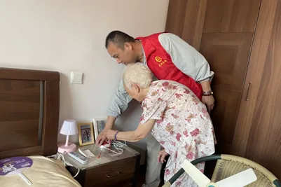 “为银龄生活添暖意 让居家养老更安心”专栏｜各地积极开展居家适老化改造“焕新”行动 1