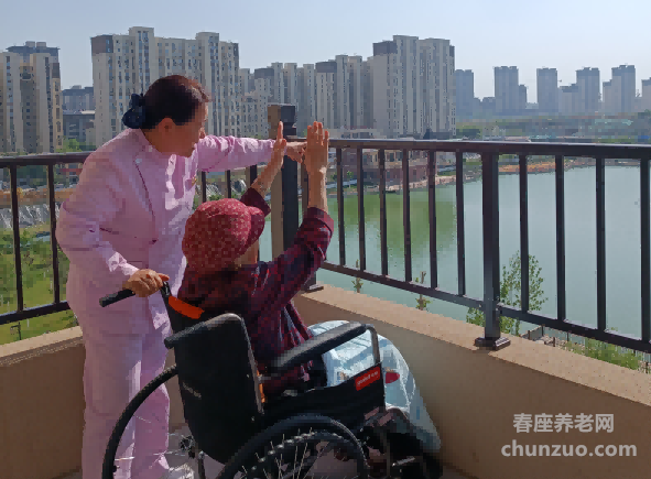 东篱颐养社区