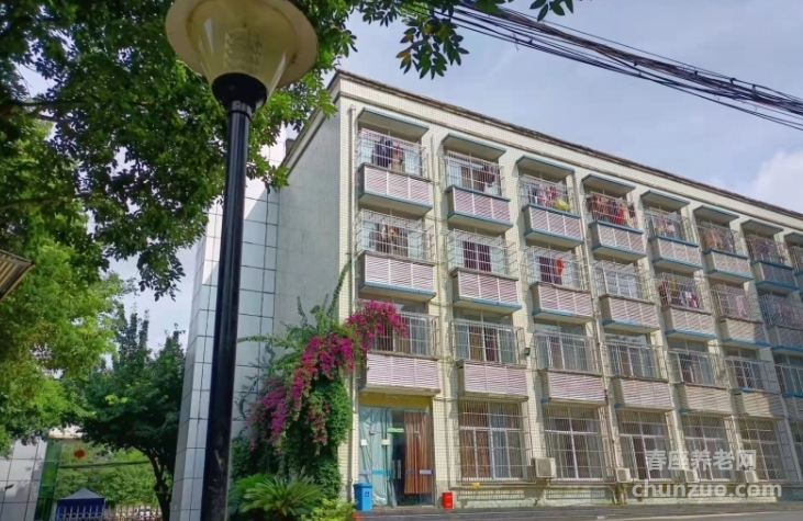 成都市纯德养老中心