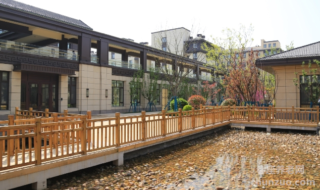 德州蕾娜范颐养院