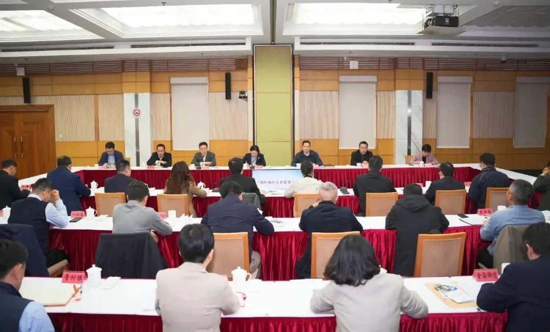 争创独具特色的“上海大城养老”奉贤样本，奉贤区举行城乡养老服务工作推进会