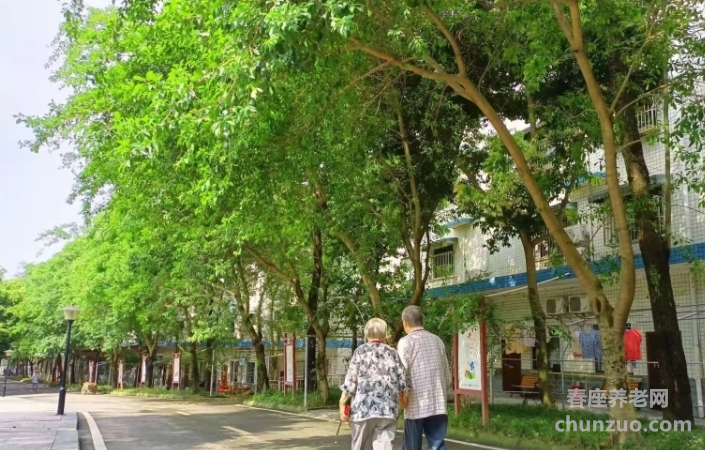 成都市纯德养老中心