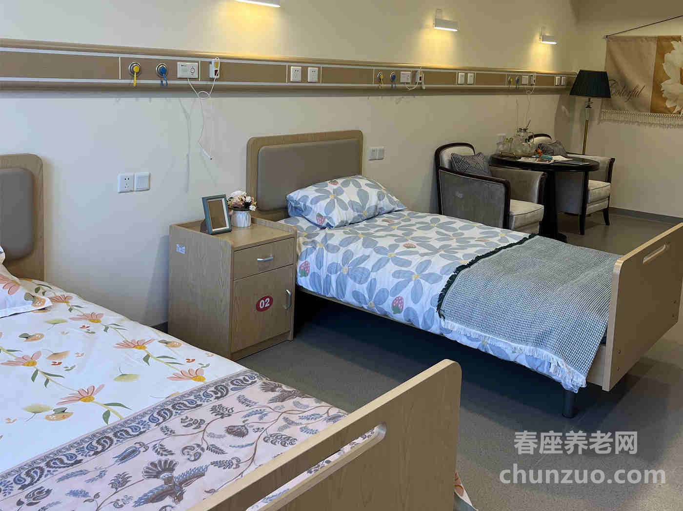 海鸥养老院