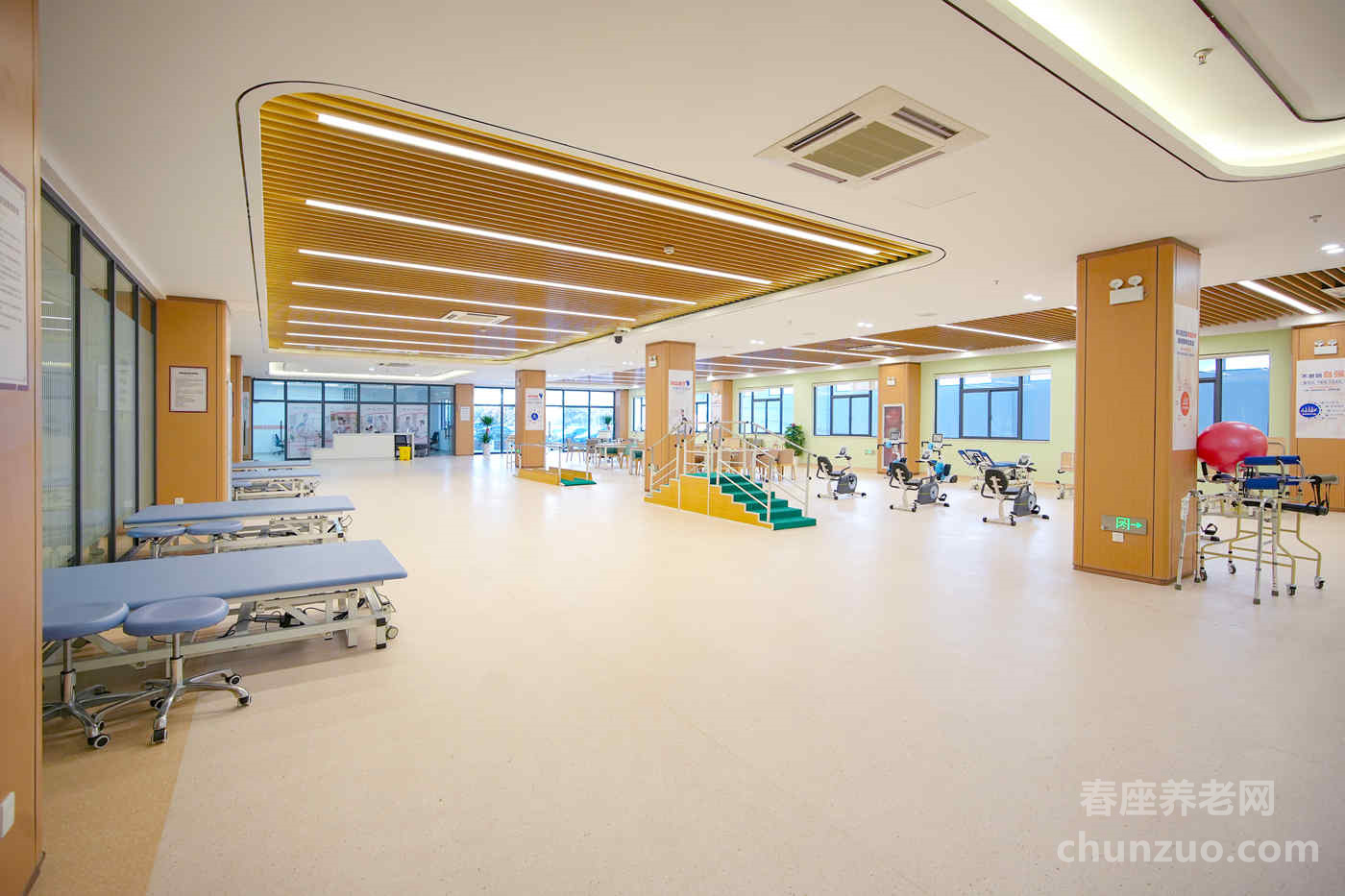 上海中医药大学泽安中医医院