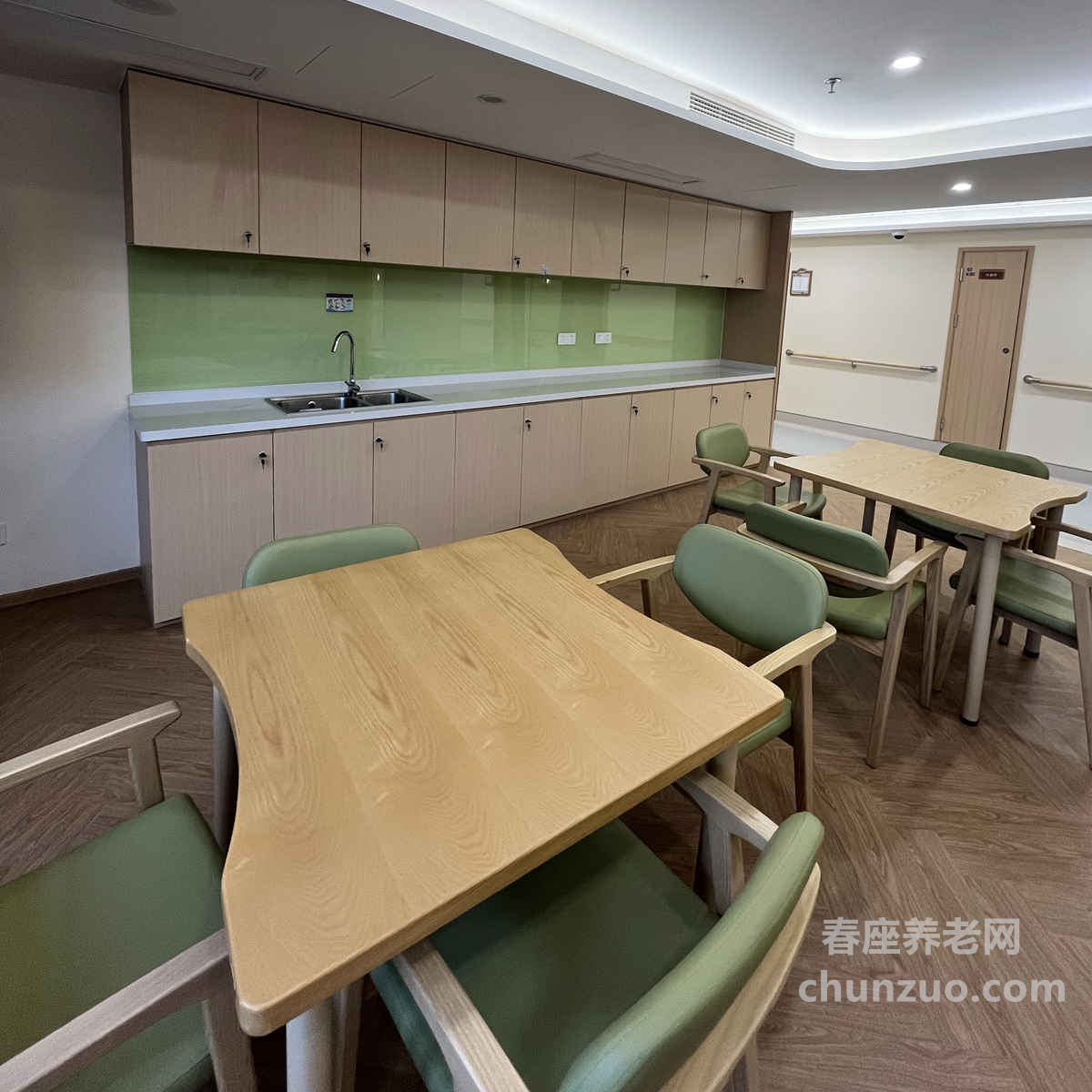 万里臻华养护院