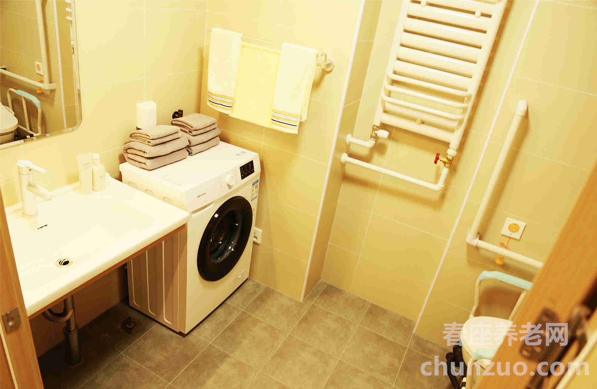 河北旅投寸草春晖养老院