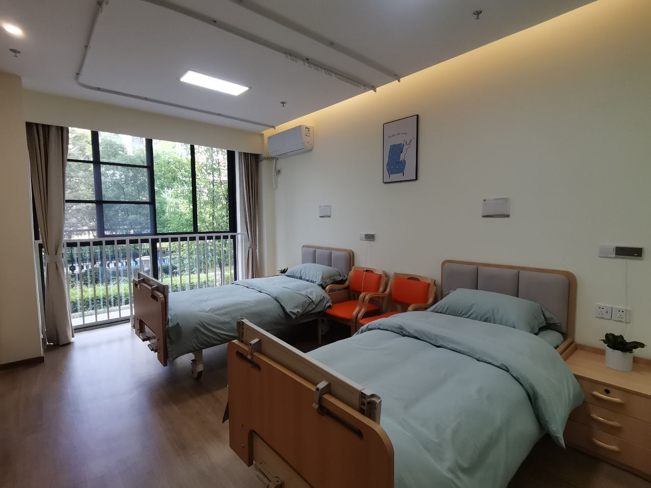 成华区中京爱侬秀丽养老服务中心