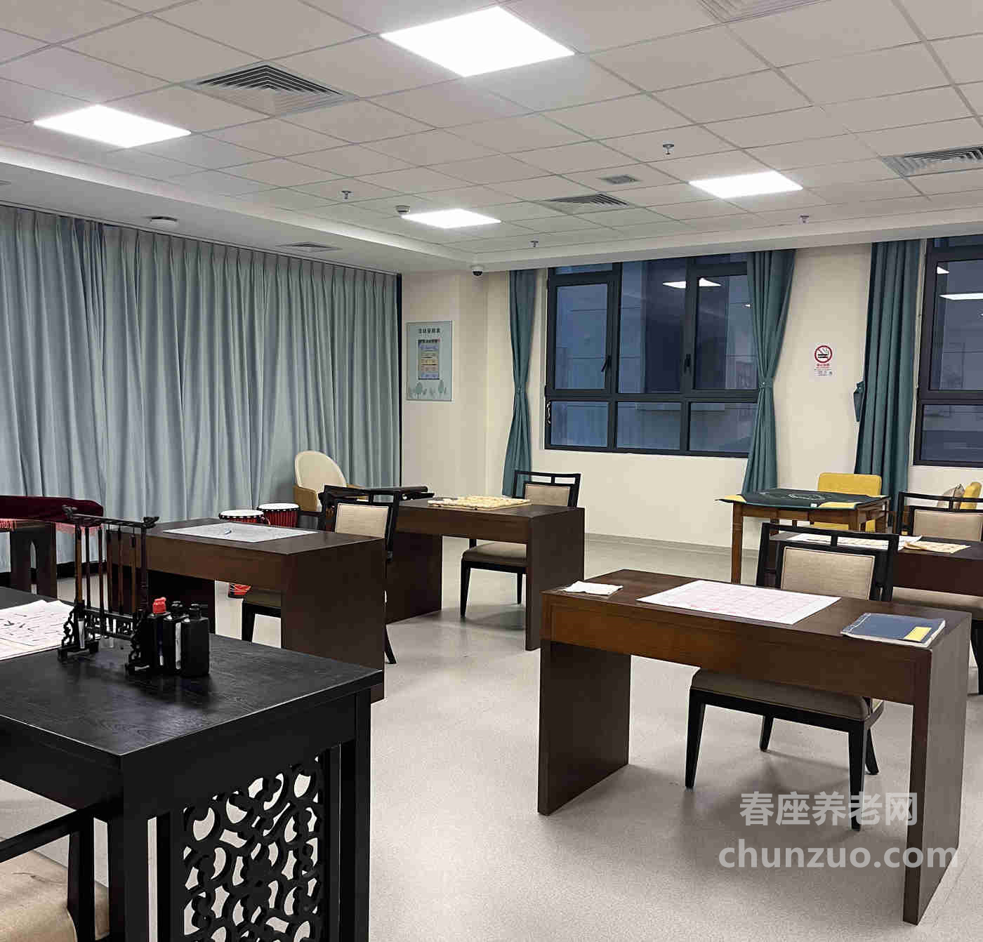 海鸥养老院