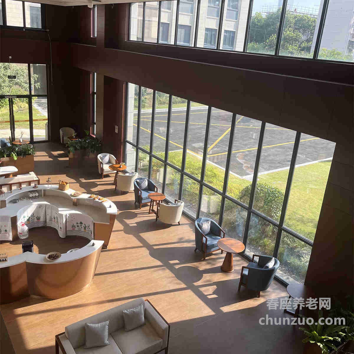 海鸥养老院