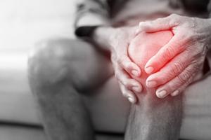 如何让老年人远离膝关节和腰椎疾病