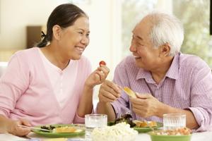 老年人健康饮食指南：营养均衡关键在哪